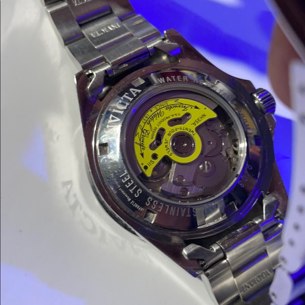 Invicta Pro Diver - Picture 7 of 8